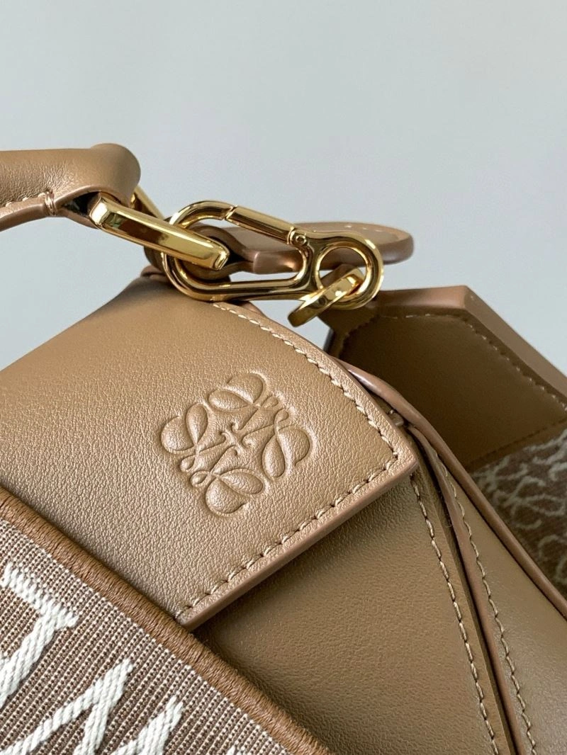 Premium Loewe Puzzle Bags 67077