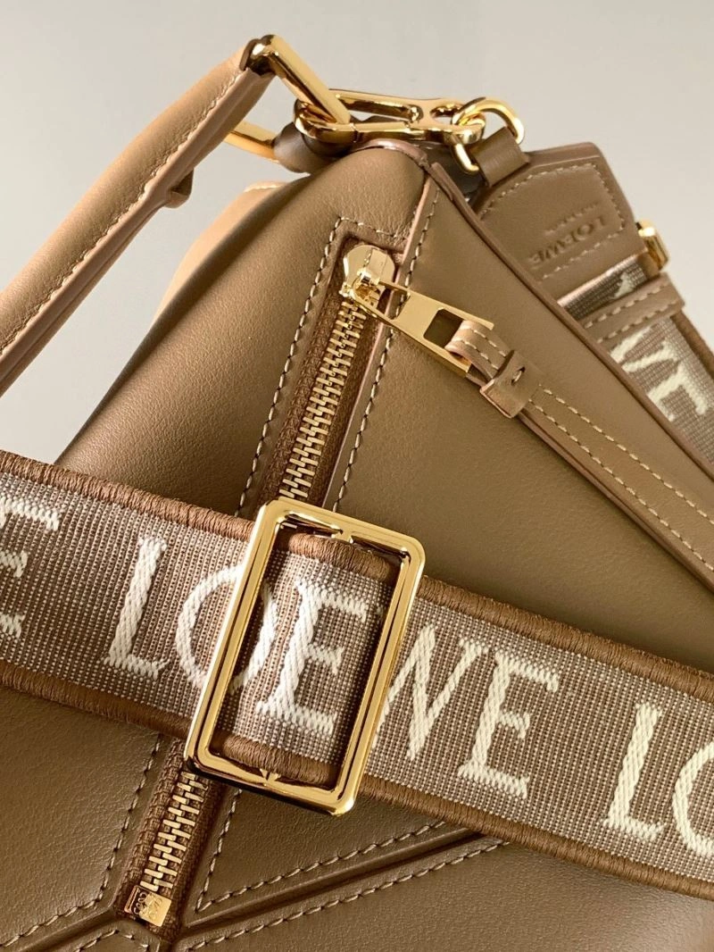 Premium Loewe Puzzle Bags 67077
