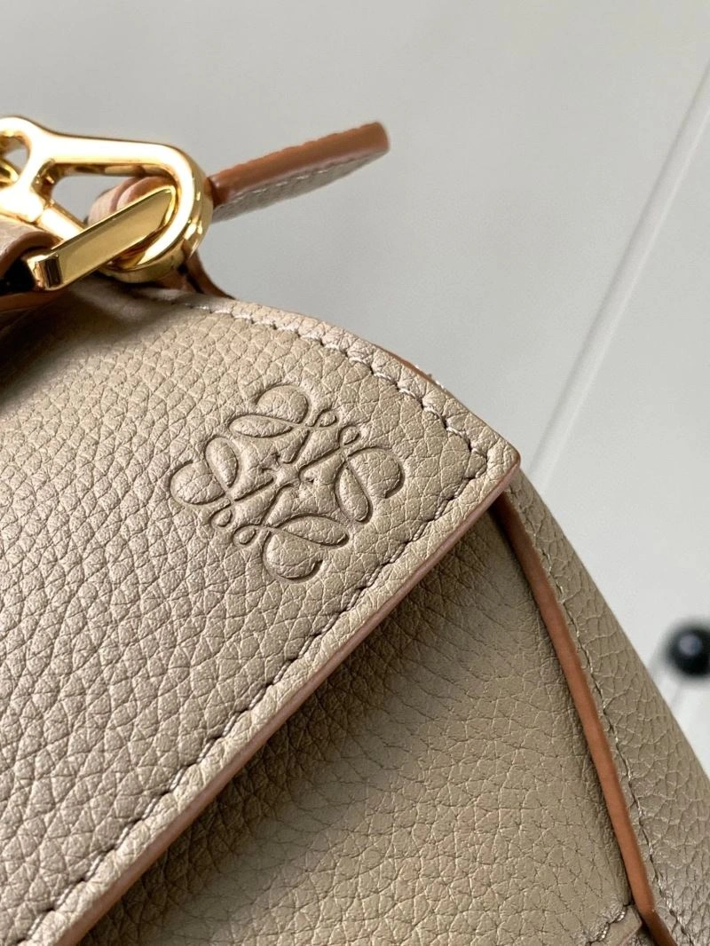 Compact Loewe Puzzle Bags 61240