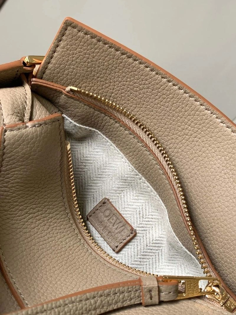 Compact Loewe Puzzle Bags 61240