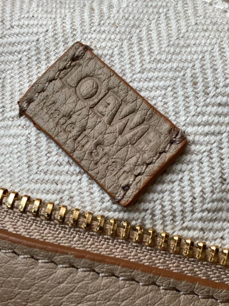 Compact Loewe Puzzle Bags 61240