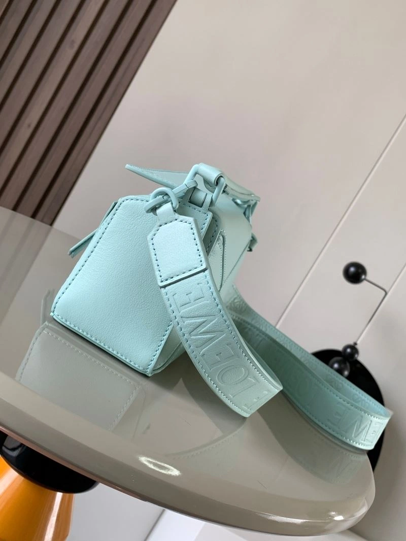 Neat Loewe Puzzle Bags 61220