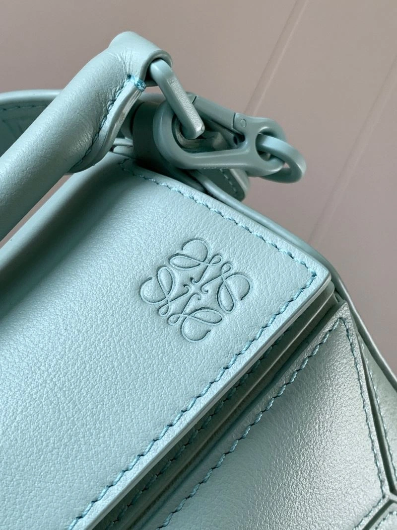 Neat Loewe Puzzle Bags 61220