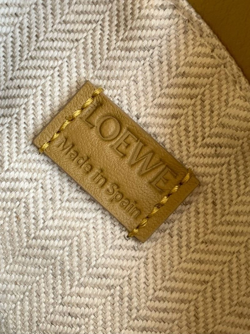 Premium Loewe Puzzle Bags 61204