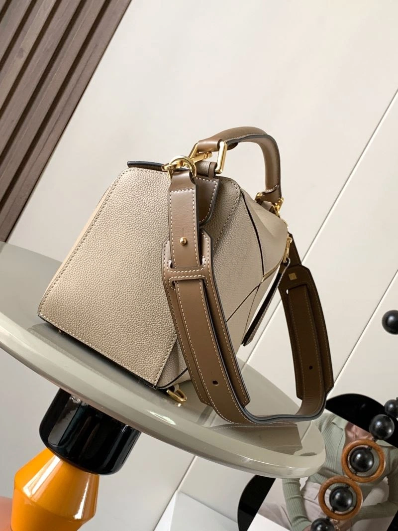 Original Loewe Puzzle Bags 61198