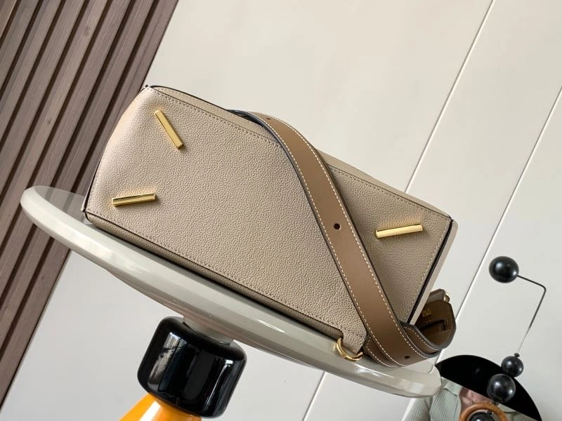 Original Loewe Puzzle Bags 61198