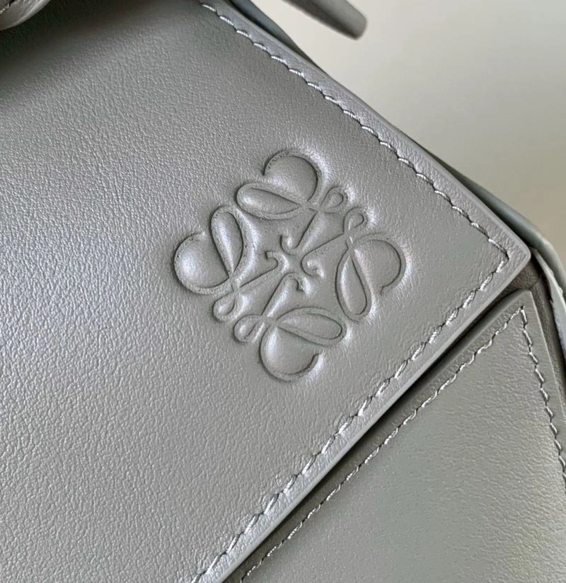 HighPerformance Loewe Puzzle Bags 61200