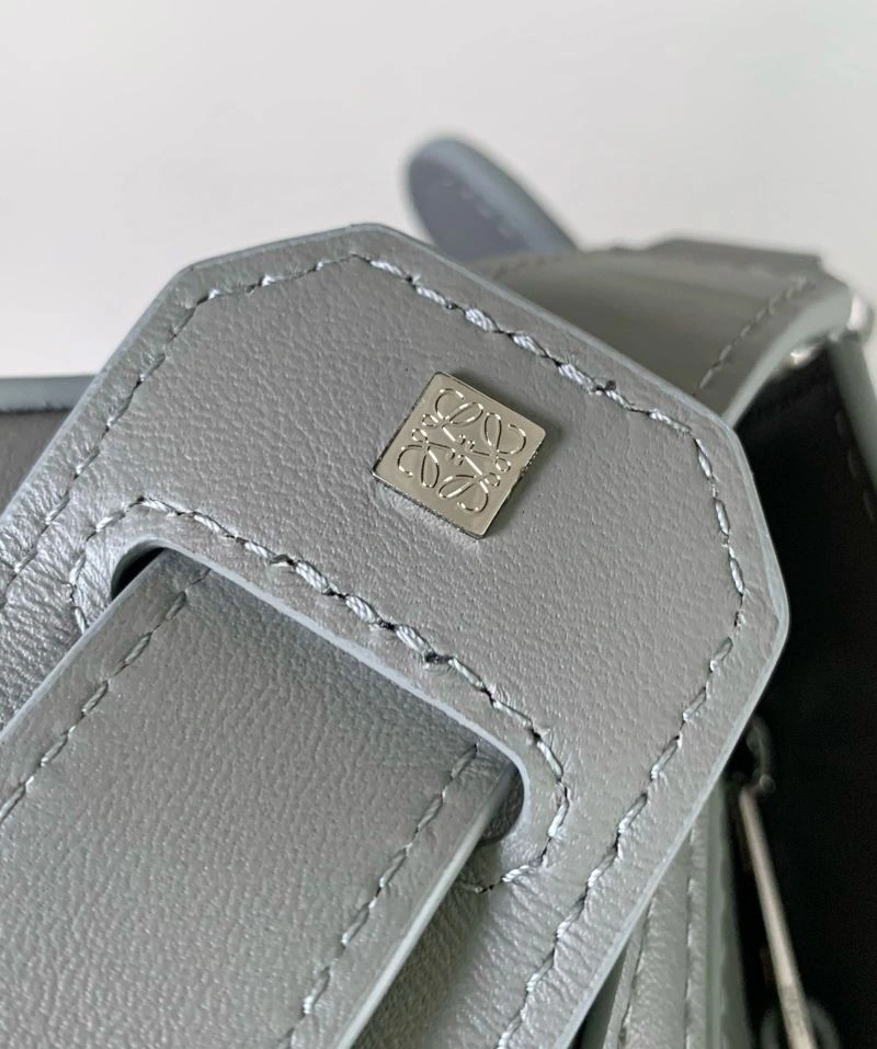 HighPerformance Loewe Puzzle Bags 61200