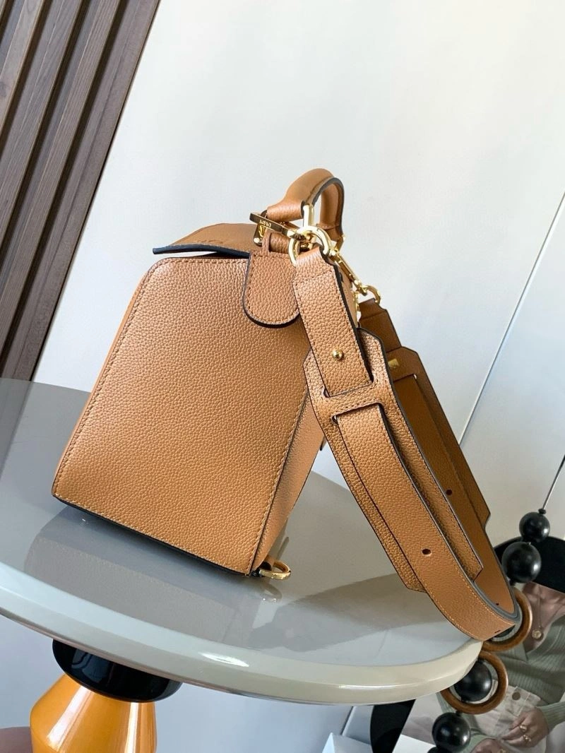 Trendy Loewe Puzzle Bags 61247