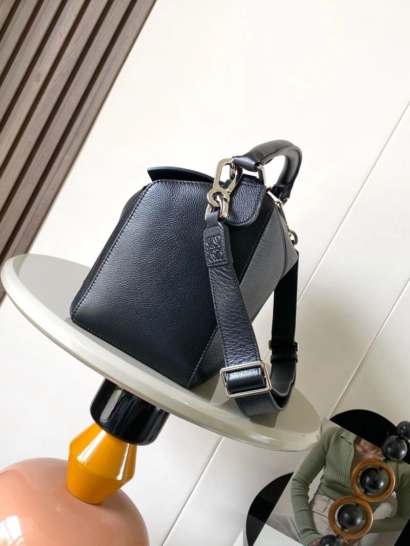 Sustainable Loewe Puzzle Bags 61214