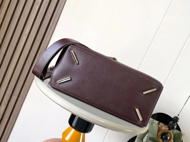 Practical Loewe Puzzle Bags 61179