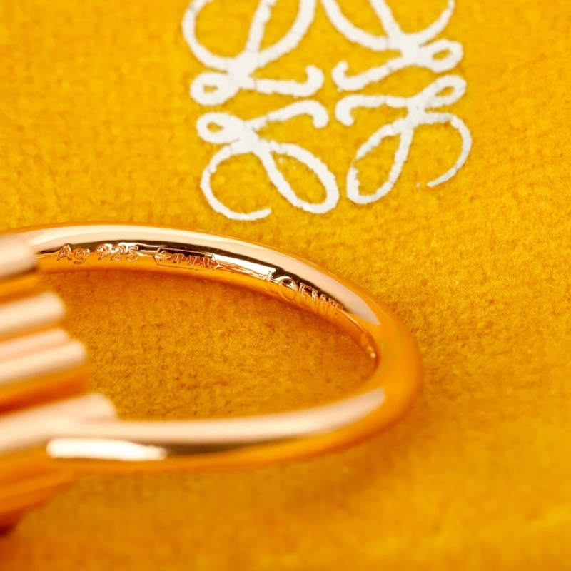 Durable Loewe Rings 207889