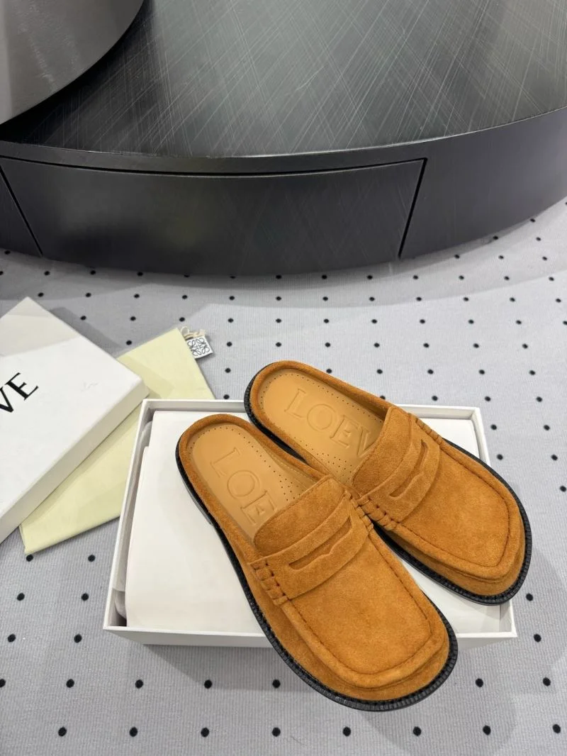 Loewe Sandals Minimalist 12156