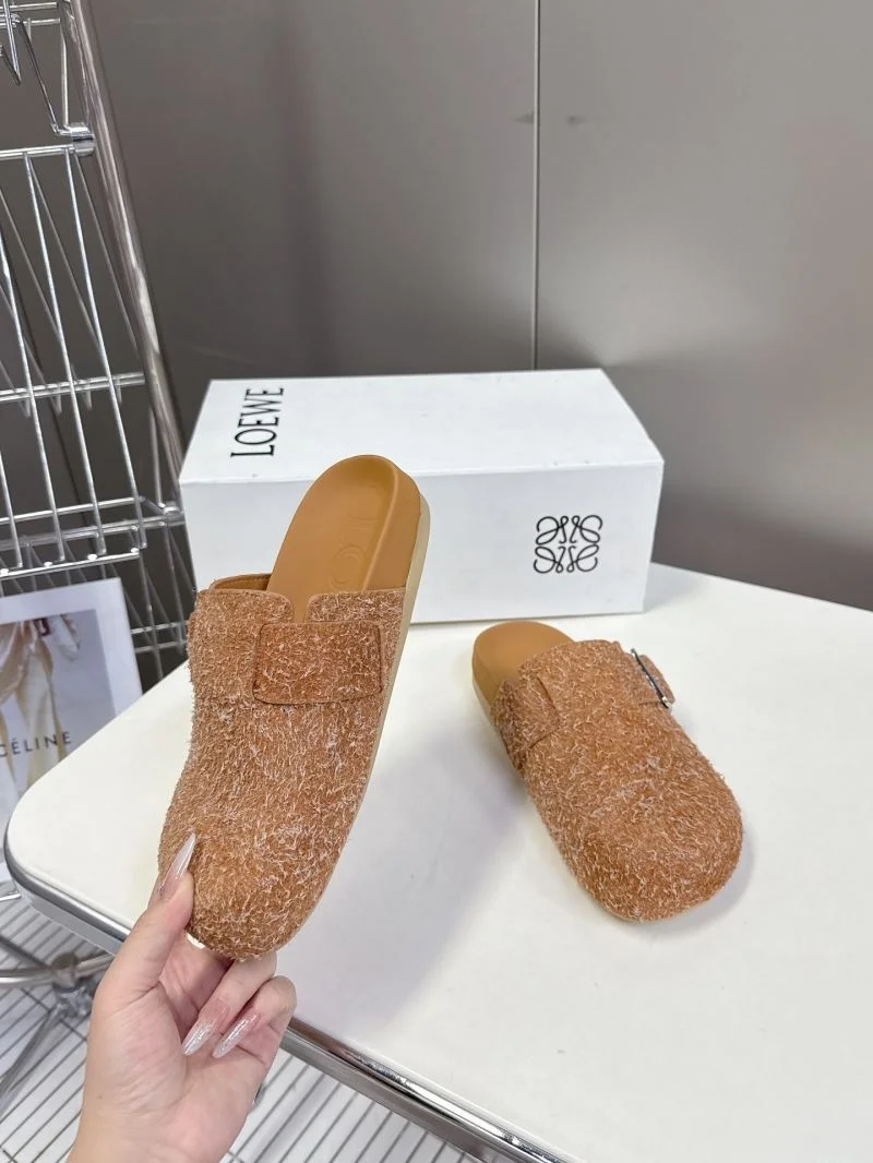 Cozy Loewe Sandals 9741