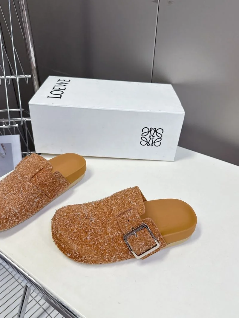 Cozy Loewe Sandals 9741