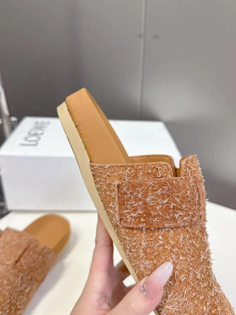 Cozy Loewe Sandals 9741
