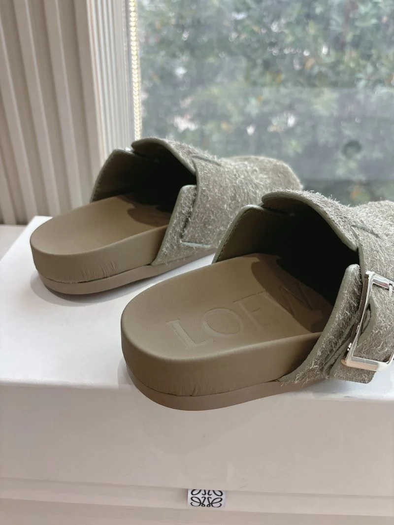 Durable Loewe Sandals 9746