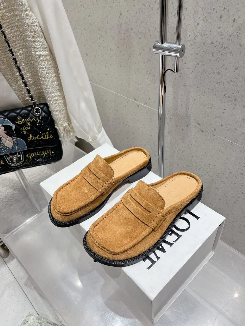 Loewe Sandals Flexible 15559