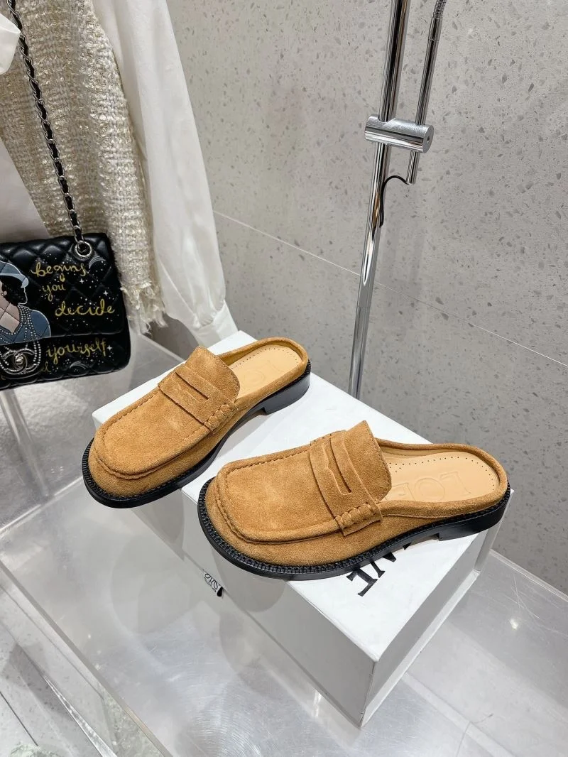 Loewe Sandals Flexible 15559