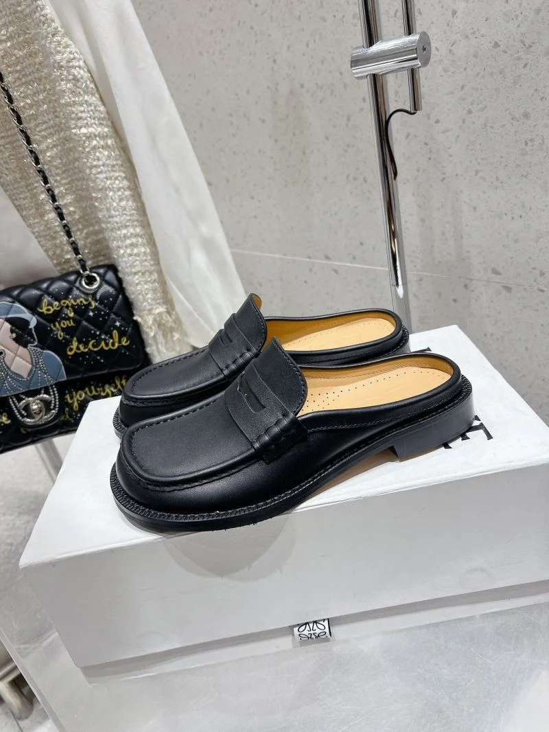 Neat Loewe Sandals 15542