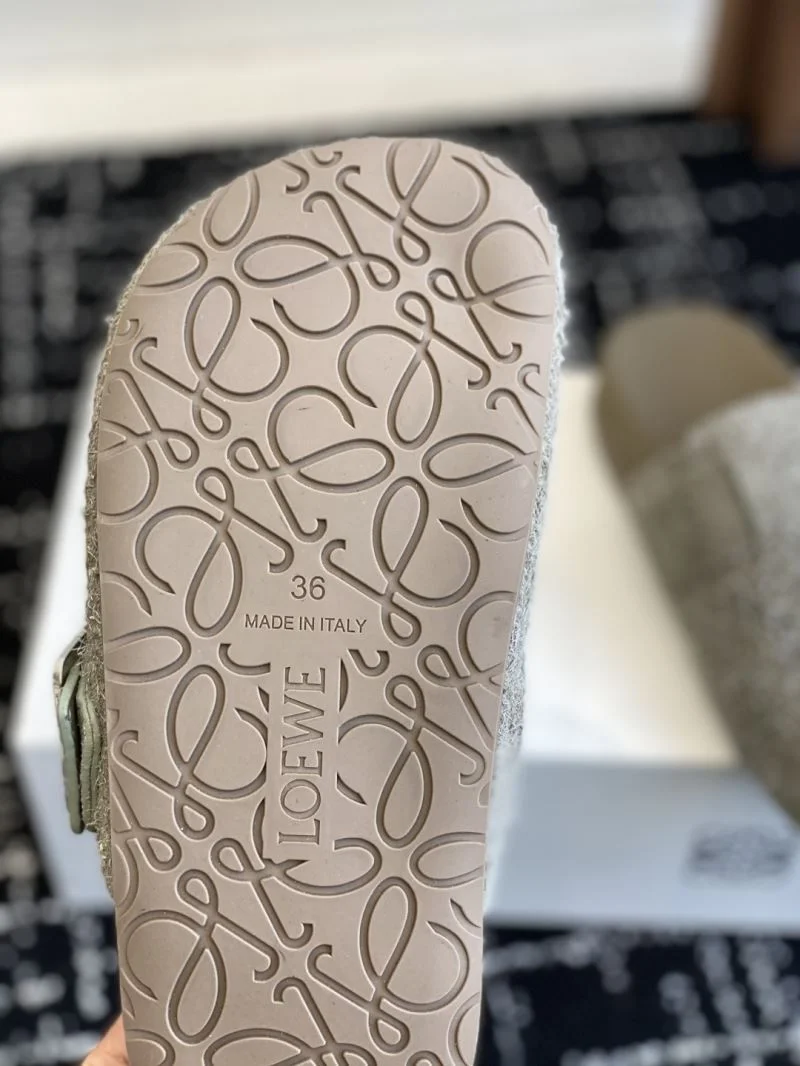 Vibrant Loewe Sandals 6287