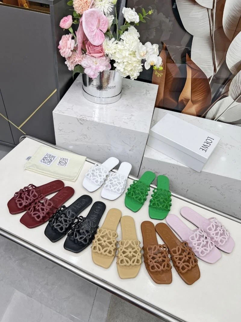 Loewe Sandals Supportive 6245