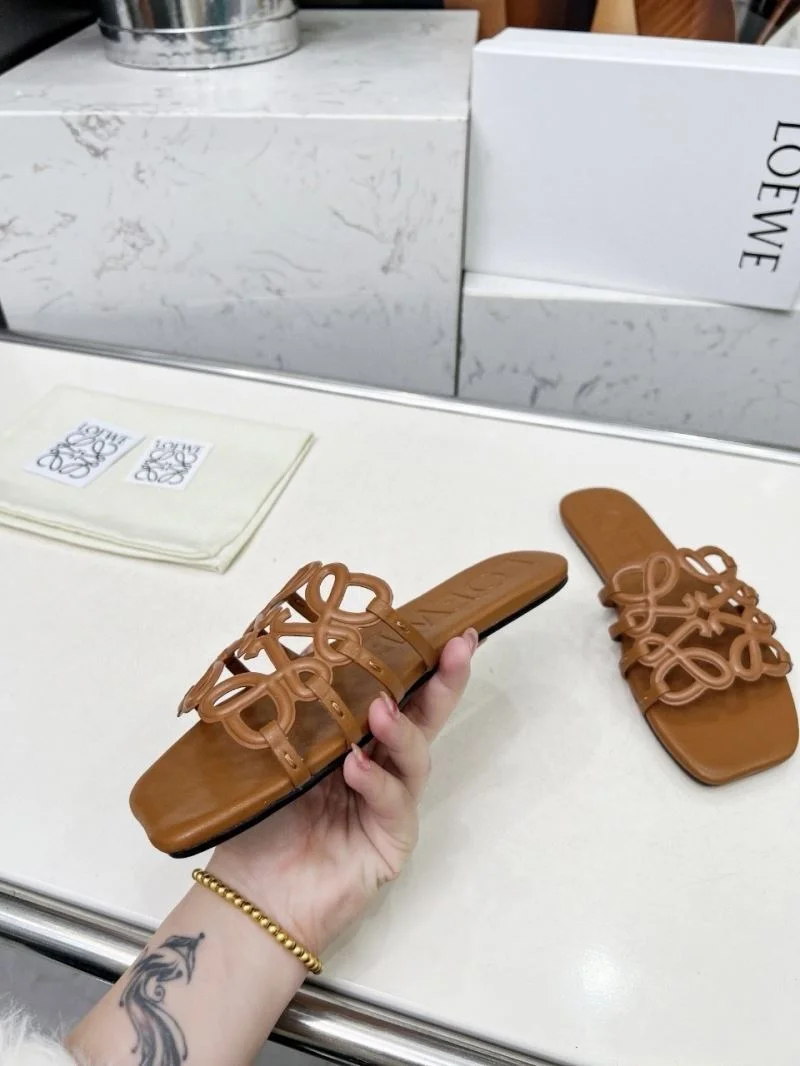 FlexibleFit Loewe Sandals 6318