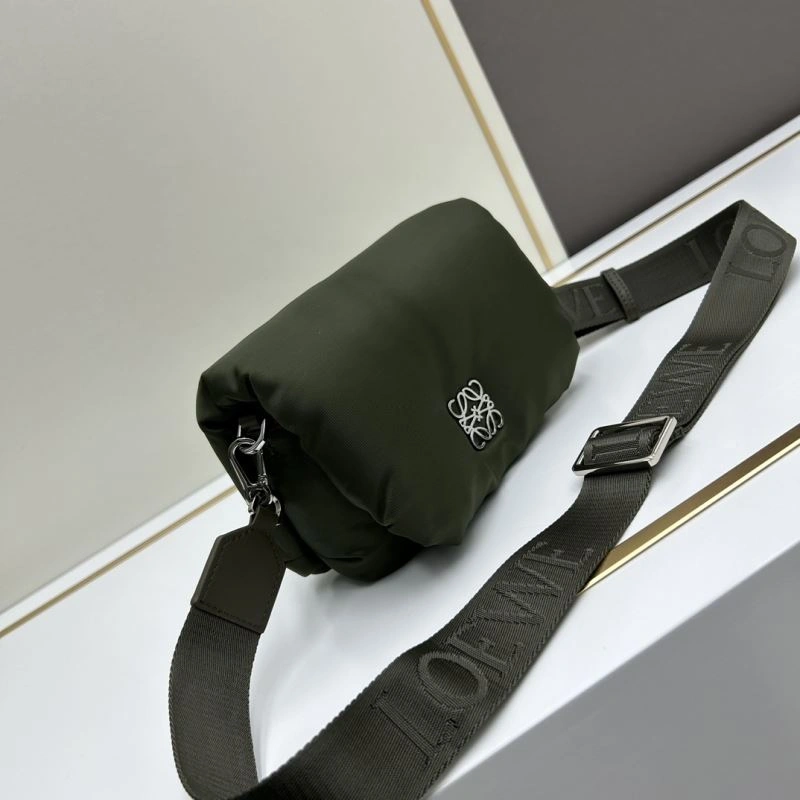 Tailored Loewe Satchel Bags 83631
