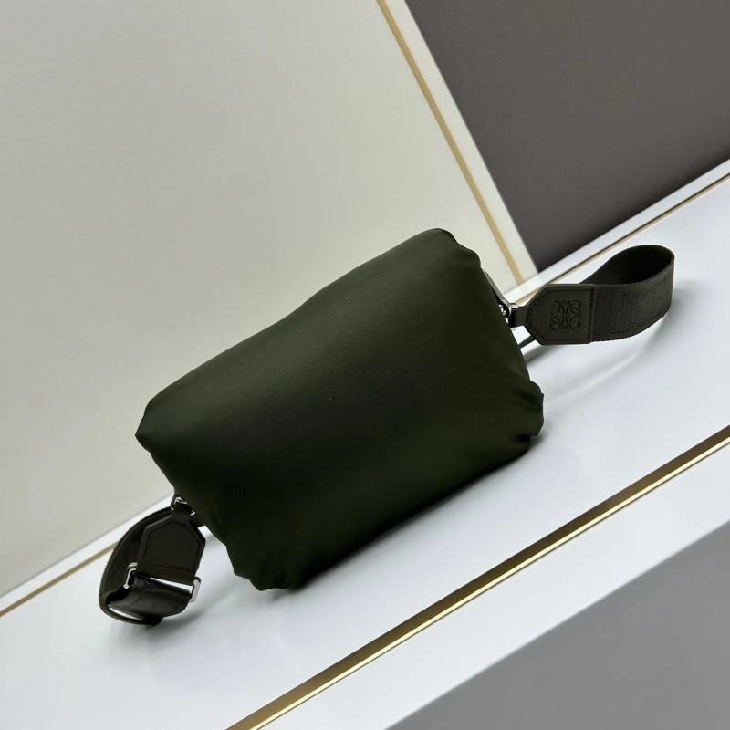 Tailored Loewe Satchel Bags 83631