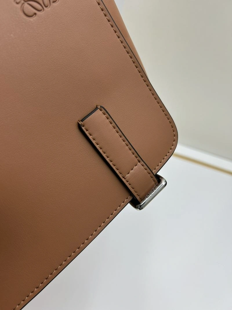 Loewe Satchel Bags Snug 83636