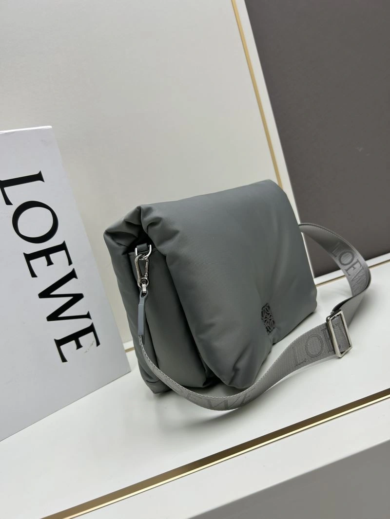 Loewe Satchel Bags TimelessDesign 83635