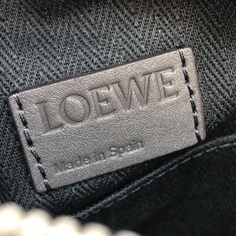 Sporty Loewe Satchel Bags 58328