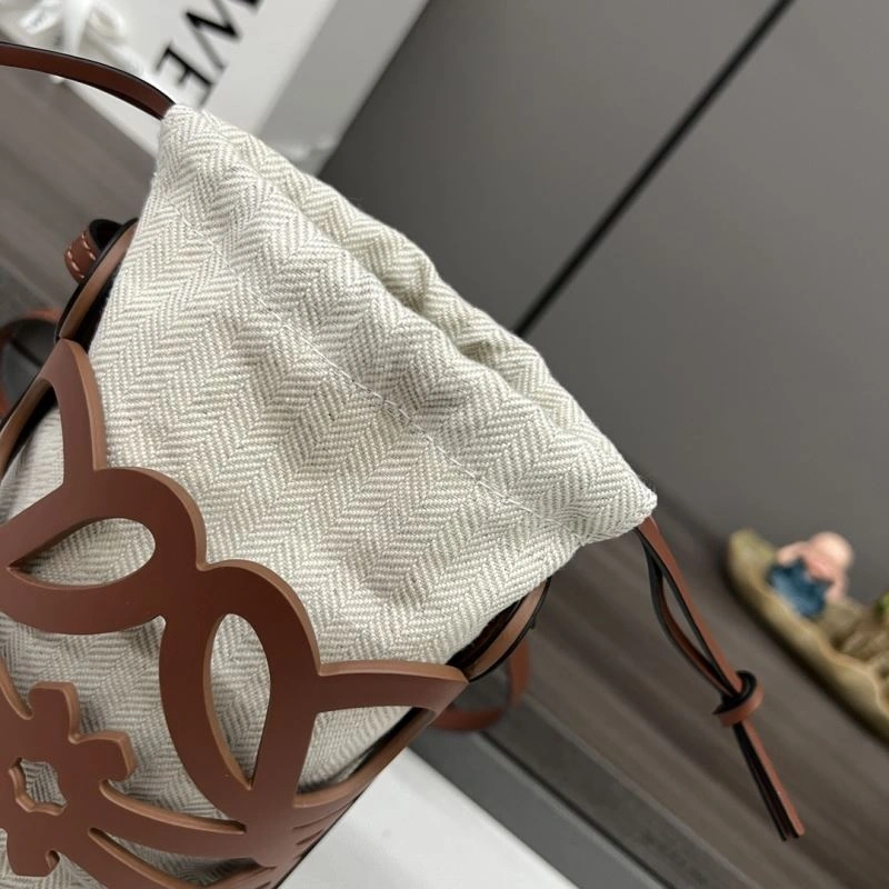 Cozy Loewe Satchel Bags 77323