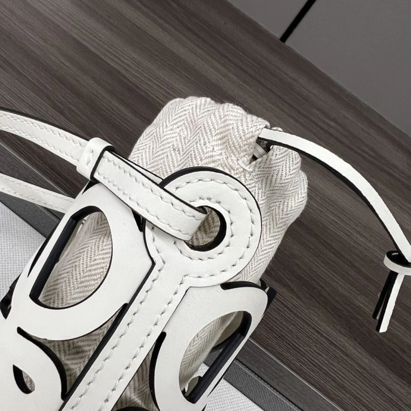 Loewe Satchel Bags Effortless 77331