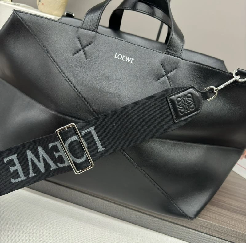 Loewe Satchel Bags Attractive 73332