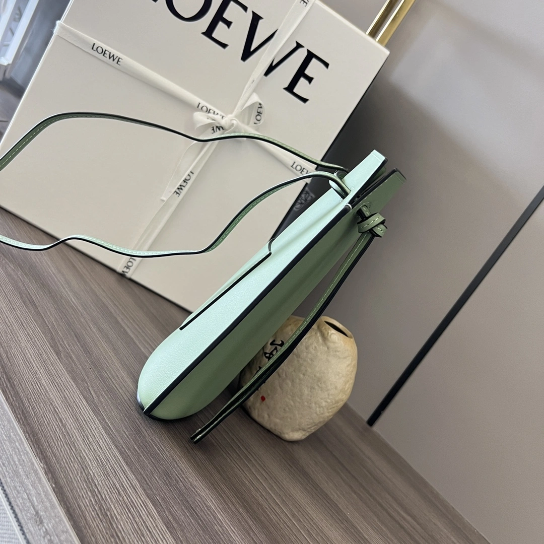 FlexibleFit Loewe Satchel Bags 72237