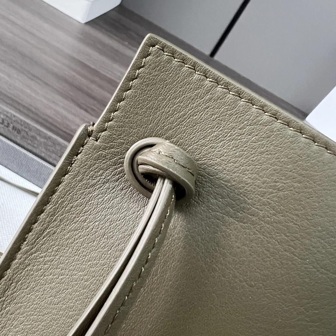 Loewe Satchel Bags WaterResistant 72093
