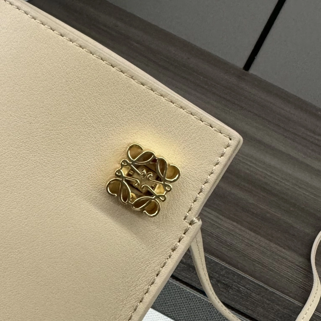 Loewe Satchel Bags Affordable 72088