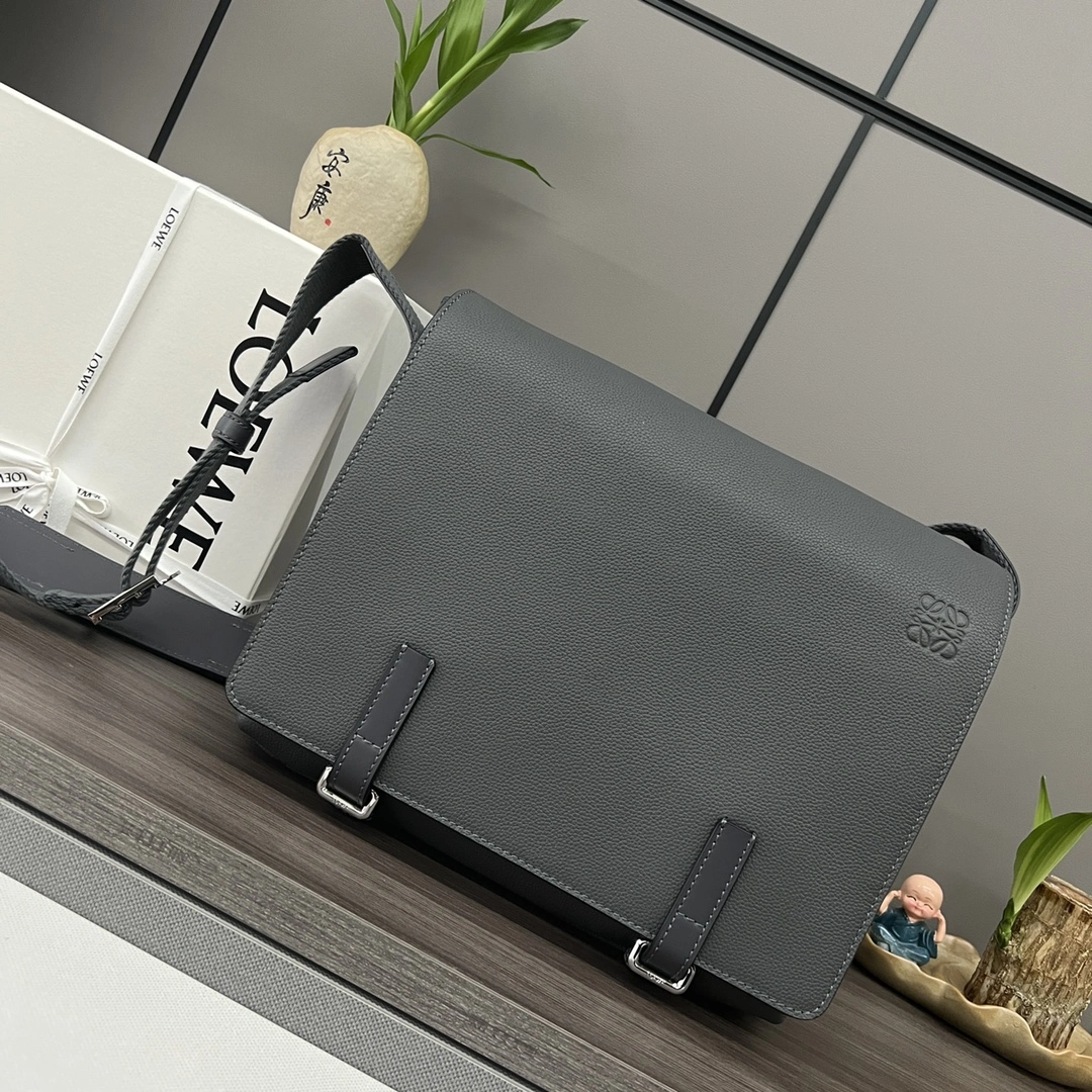 TechFriendly Loewe Satchel Bags 72079