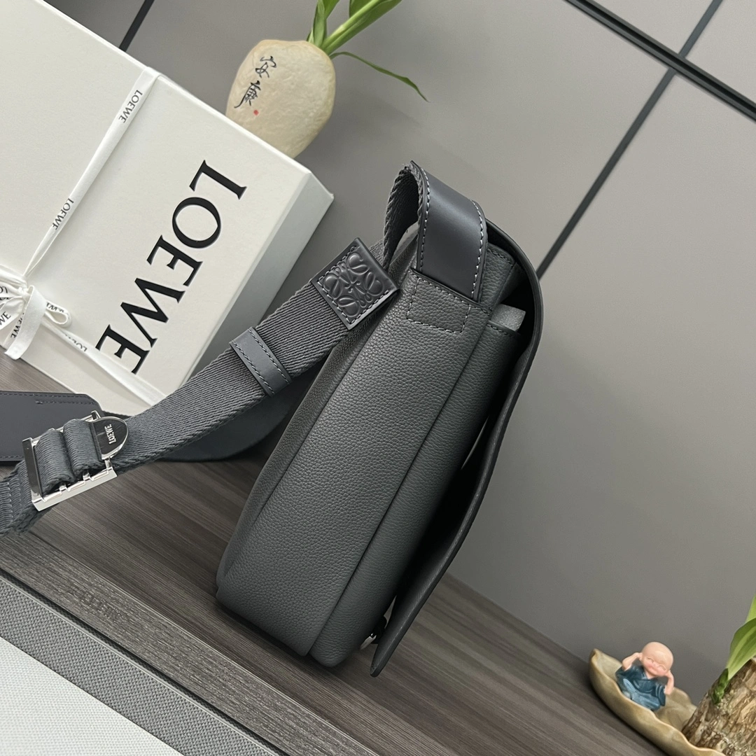 TechFriendly Loewe Satchel Bags 72079