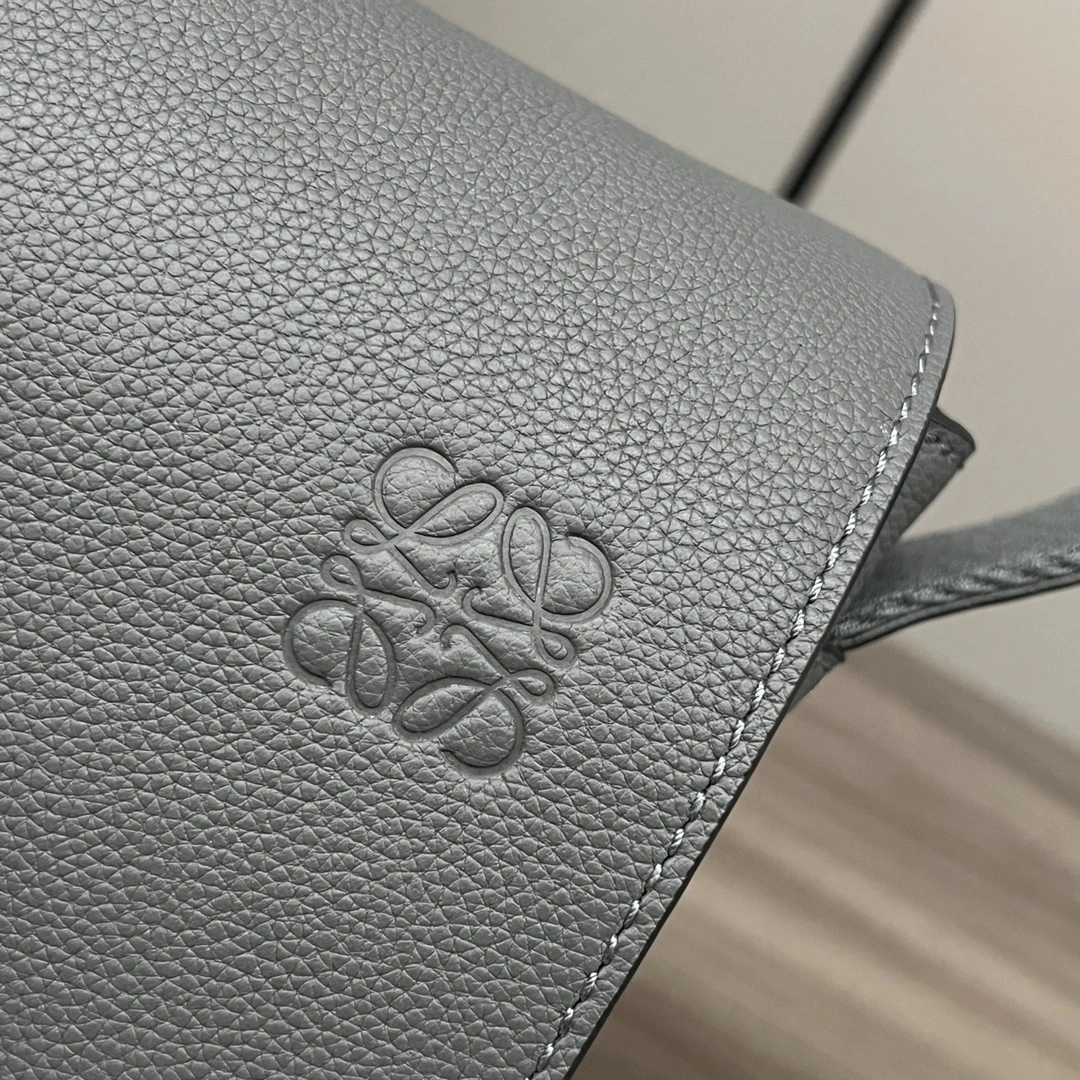 TechFriendly Loewe Satchel Bags 72079