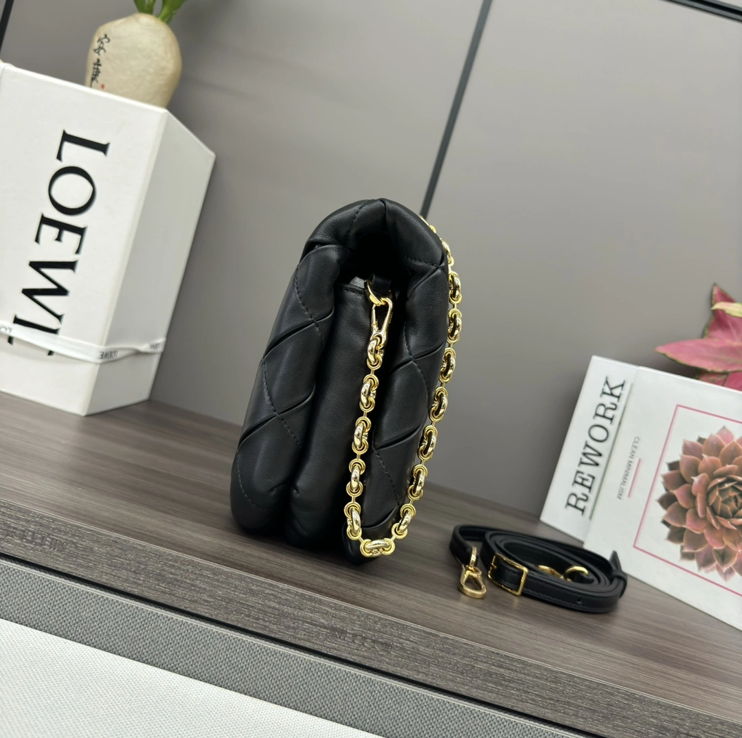 Loewe Satchel Bags Breathable 72086