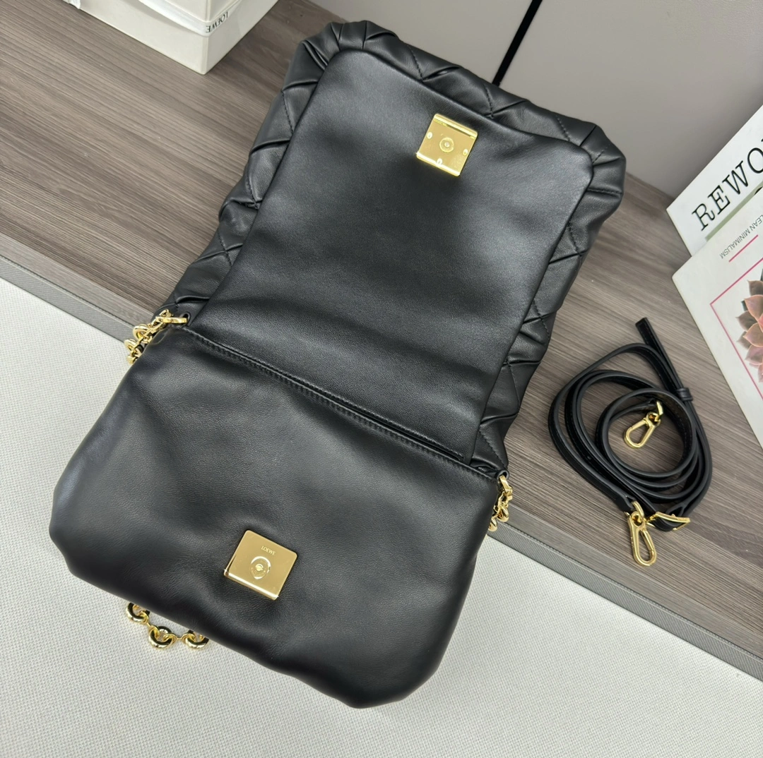 Loewe Satchel Bags Breathable 72086