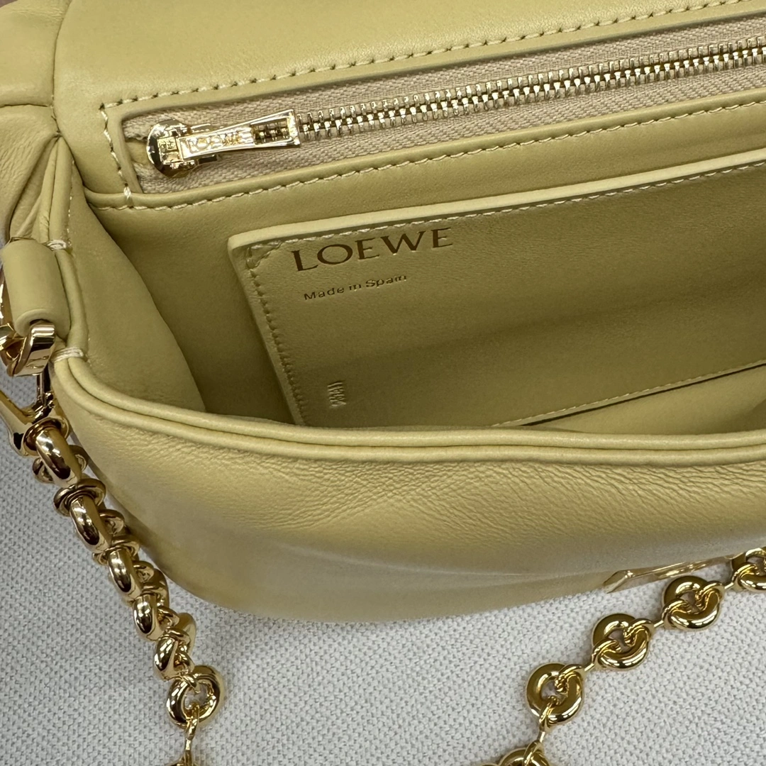 Loewe Satchel Bags Breathable 72084