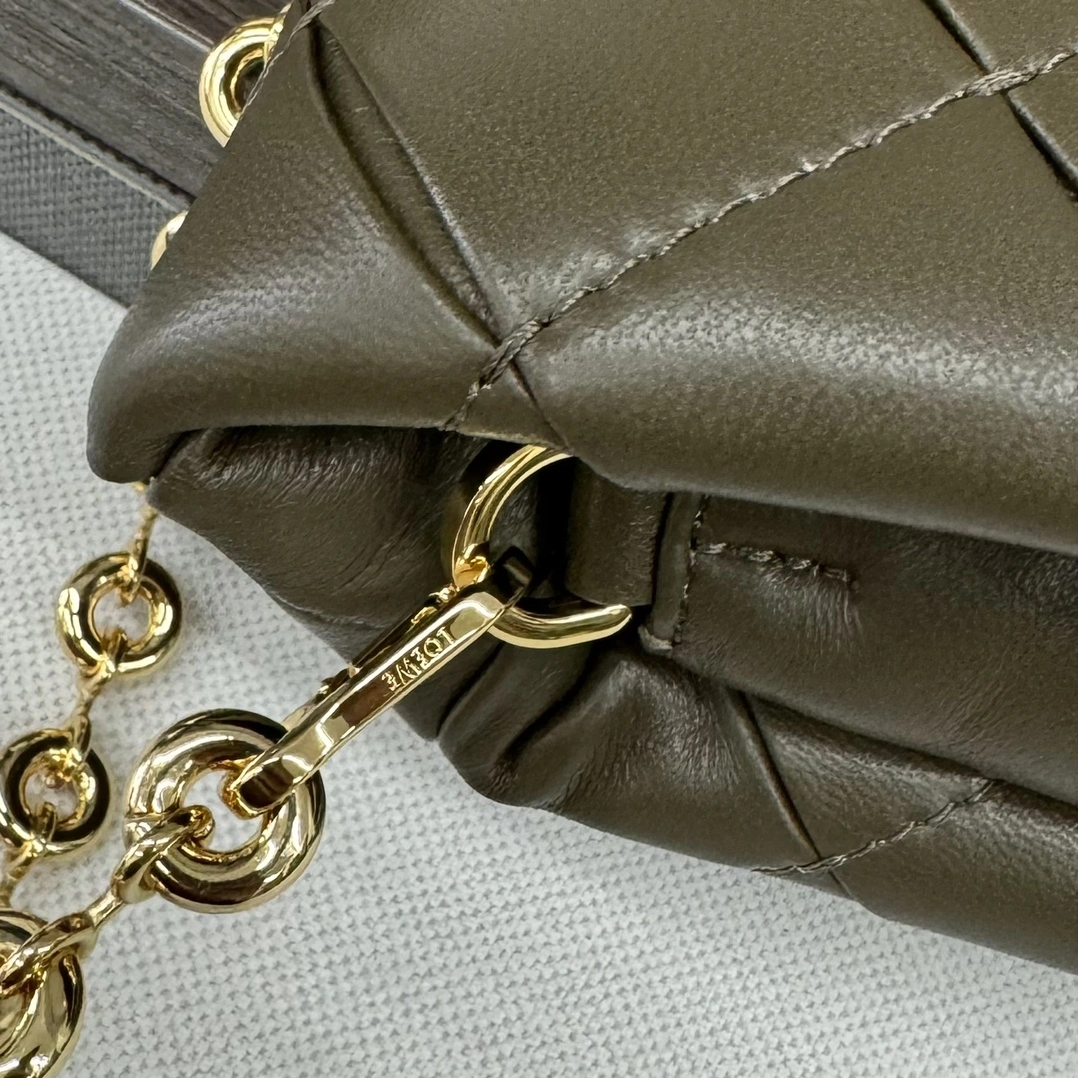 Loewe Satchel Bags Colorful 72078
