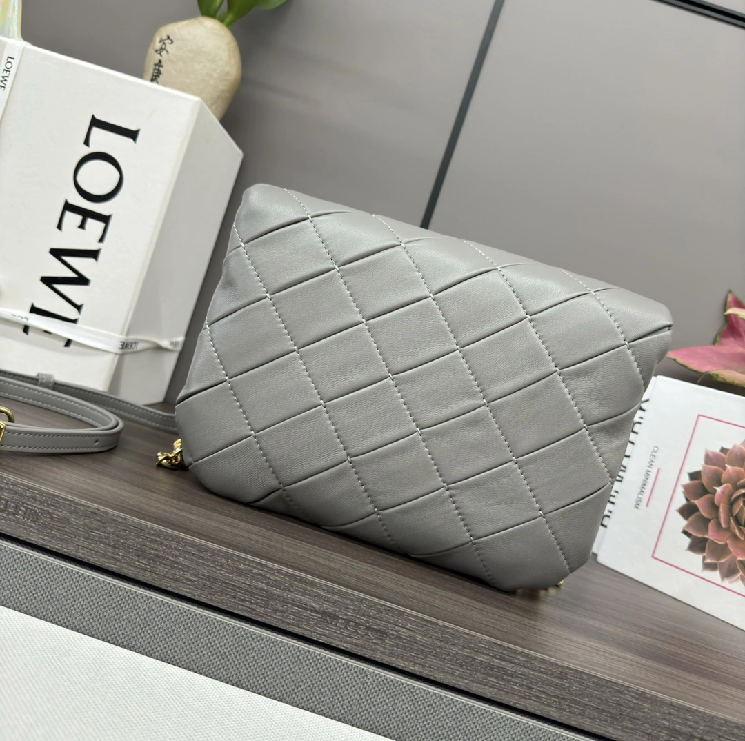 Affordable Loewe Satchel Bags 72150