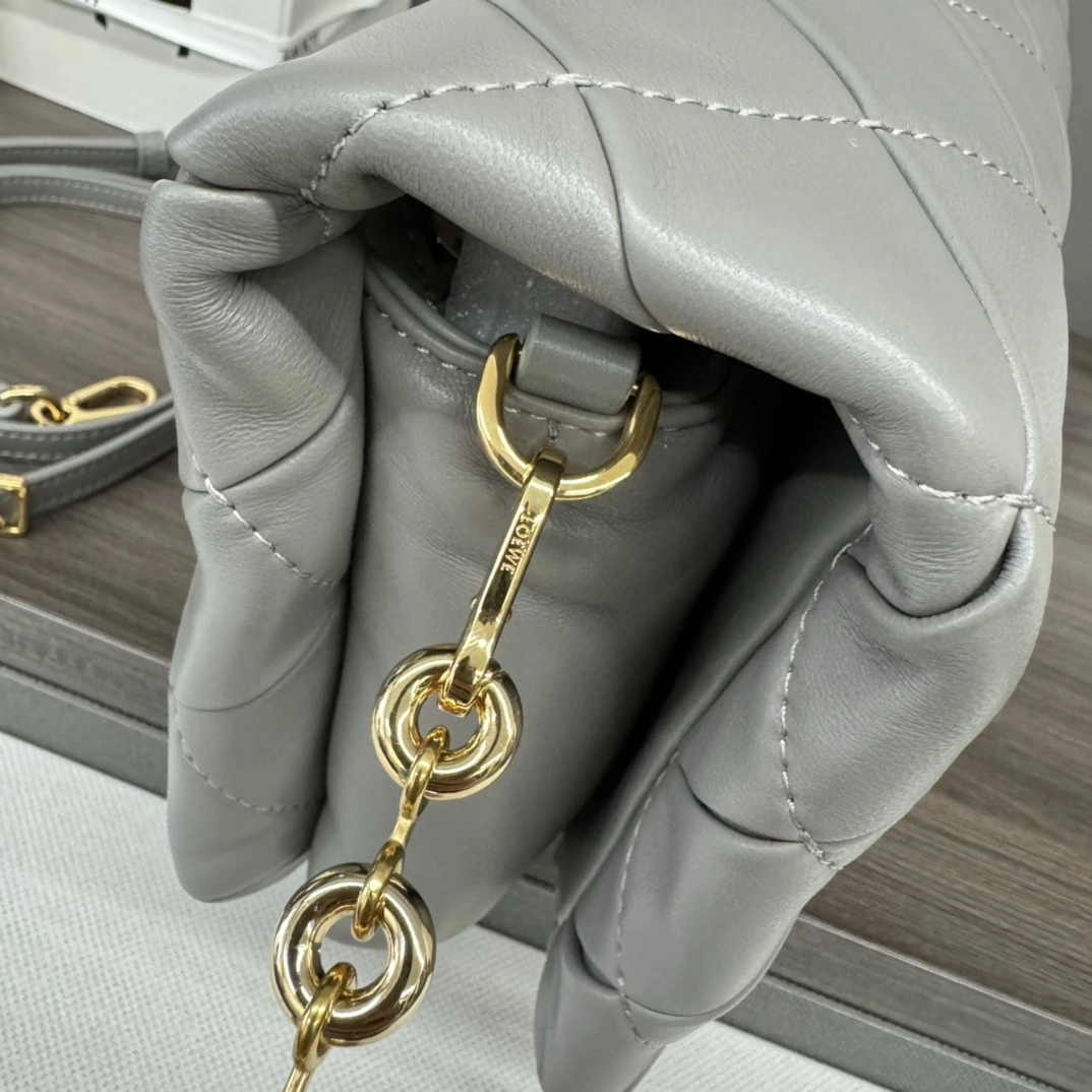 Affordable Loewe Satchel Bags 72150
