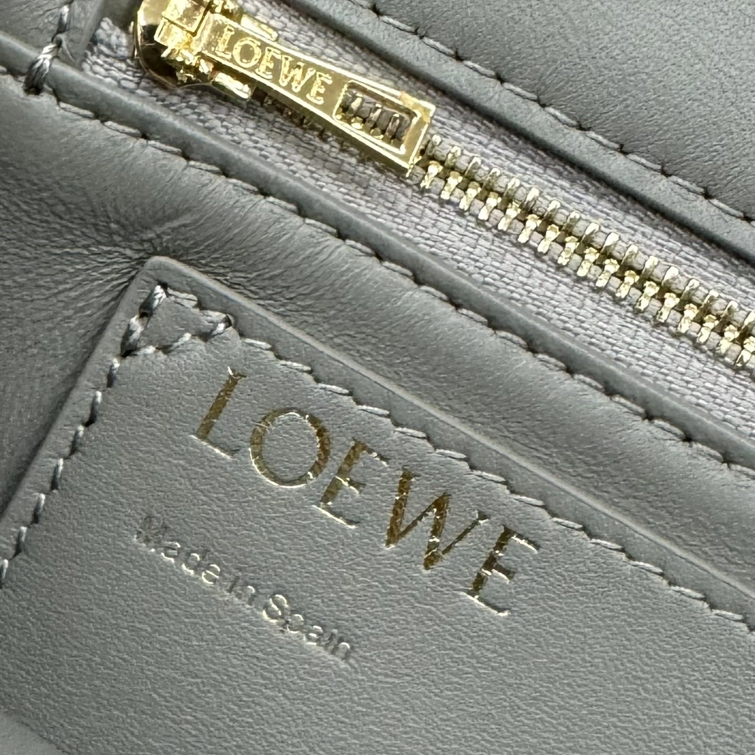 Affordable Loewe Satchel Bags 72150