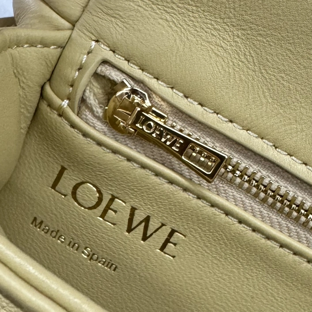 Youthful Loewe Satchel Bags 72067