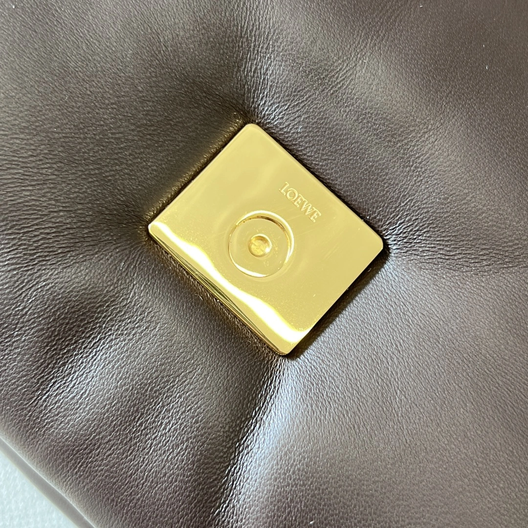 Loewe Satchel Bags Premium 72064